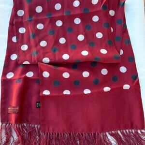 Lord & Taylor The Man's Shop New York All Silk Scarf